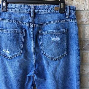 Blank NYC Mom Jean Capris Crop Distressed Denim 30